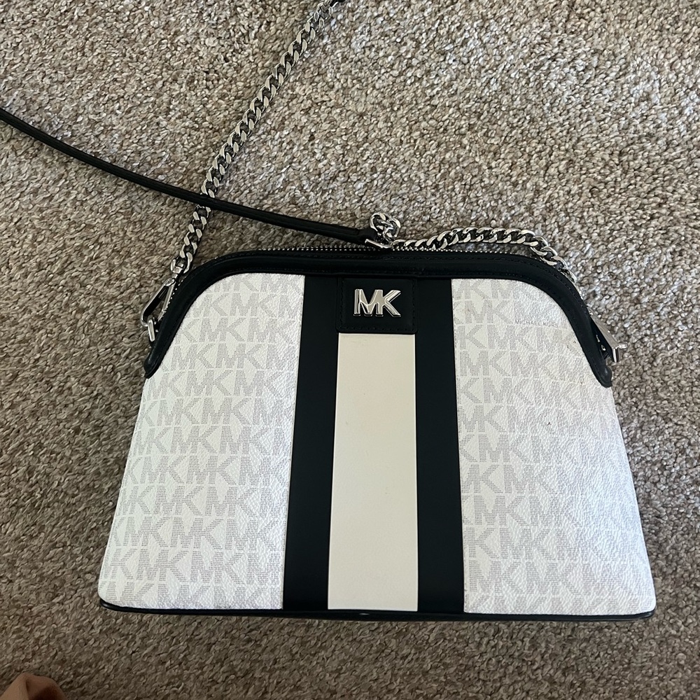 MK purse